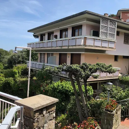Liguria Holidays - Nuovo Con Piscina E Campo Da Tennis